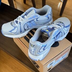 New Balance Women’s Lightweight Trainers